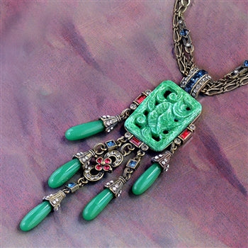 Art Deco Asian Vintage Green Jade Glass Fringe Necklace N3383