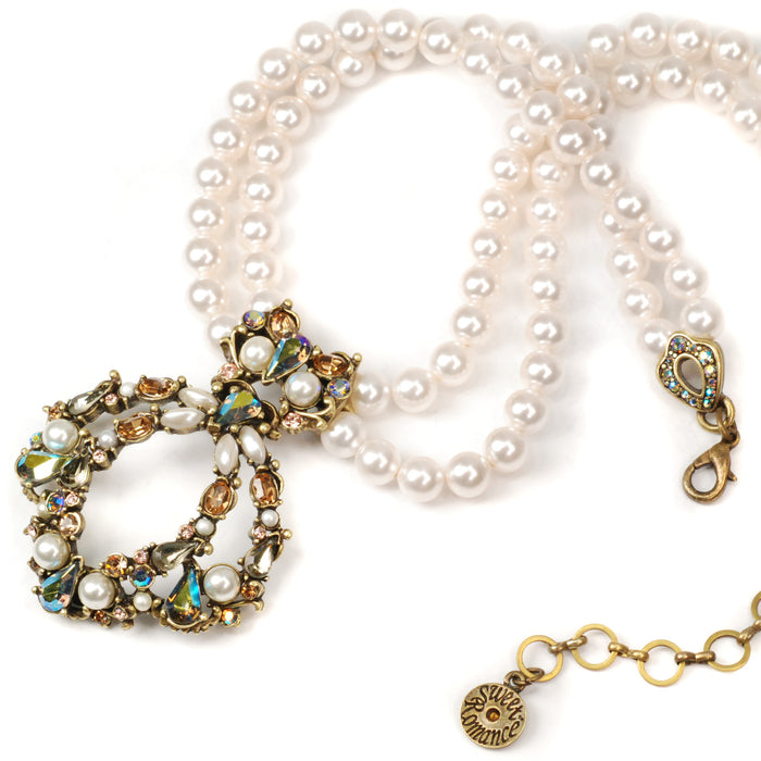 Retro Pearl and Jewel Statement Necklace N952