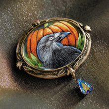 Load image into Gallery viewer, Raven Halloween Pin