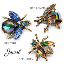Load image into Gallery viewer, Vintage Exotic Bee Pins P5280