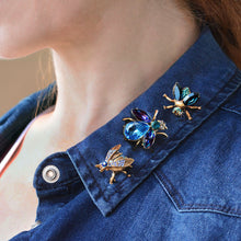 Load image into Gallery viewer, Set of 3 Vintage Bee Pins in Heliotrope Blues