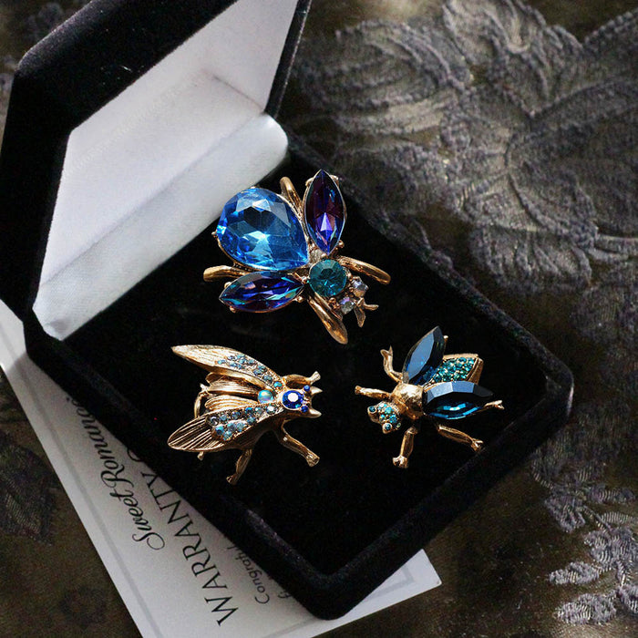 Set of 3 Vintage Bee Pins in Heliotrope Blues