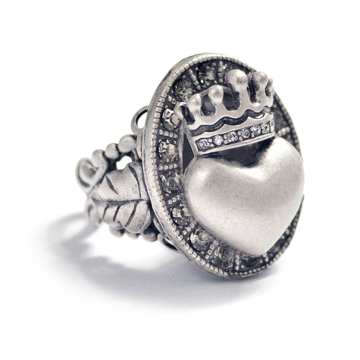 Queen of Hearts Ring R537