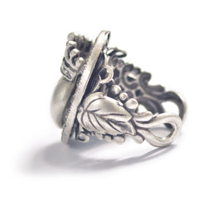 Queen of Hearts Ring R537
