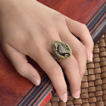 Load image into Gallery viewer, Seahorse Ring R541