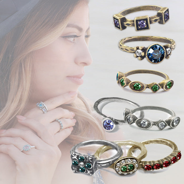 Set of 8 Dainty Vintage Rings R580