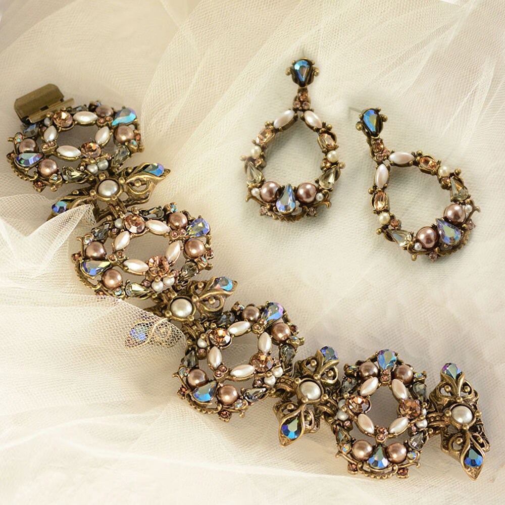 Hoop Earrings, Pearl Earrings, Pearl Hoop Earrings, 1950s Earrings, Wedding Earrings, Pearl Jewelry, Wedding Jewelry, Dangle Earrings E952