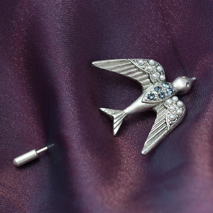 Flying Swallow Pin P671 - sweetromanceonlinejewelry